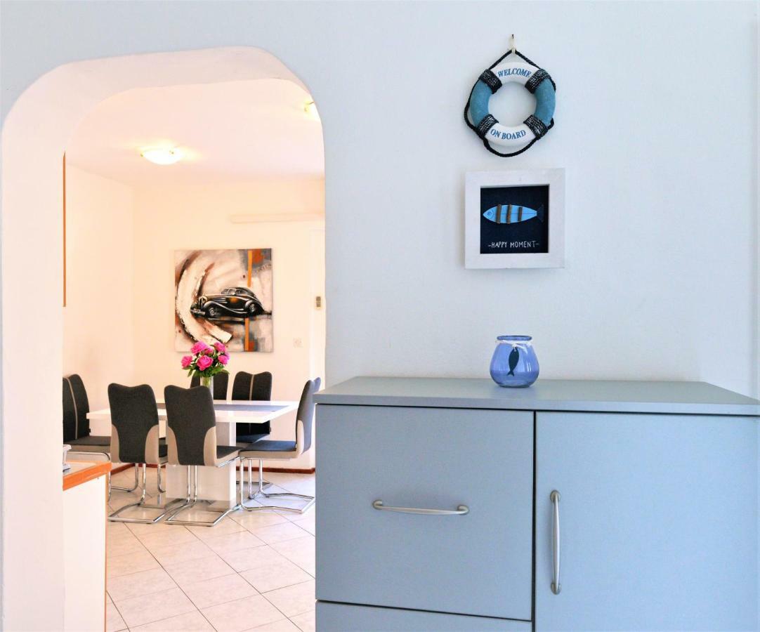 Apartment In Murter Exterior foto